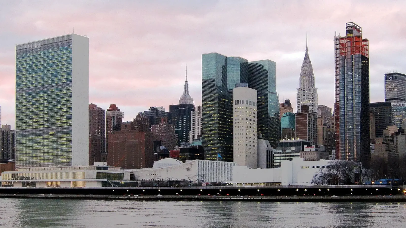 Le siège de l’ONU à New York depuis Roosevelt Island